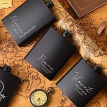 Spersonalizowana matowa czarna piersiówka dla drużby - grawerowana piersiówka ze stali nierdzewnej - wyjątkowy prezent dla drużby, spersonalizowana piersiówka na wesele, piersiówka dla drużby, prezent dla drużby, piersiówka, piersiówka na whisky, prezent dla drużby, prezent dla drużby, prezent dla drużby, prezent dla drużby, prezent dla drużby, prezent na wesele, prezent dla drużby, piersiówka dla drużby, prezent dla drużby, prezent dla drużby, prezent dla drużby, prezent dla drużby, prezent dla niego - Wielokolorowa, czarna, matowa piersiówka - Zobacz 3