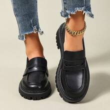 女士黑色真皮乐福鞋，轻便透气，厚底设计，配有装饰腰带，休闲平底牛津鞋，舒适柔软鞋底，学院风，适合秋冬四季穿着 - 黑色厚底光版 - 查看 13
