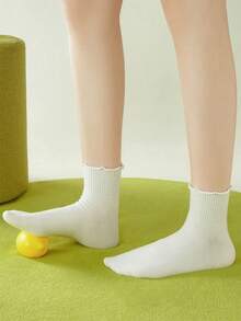 3 pares de calcetines de tubo medio con encaje de unicolor, frescos y lindos para estudiantes mujeres en primavera y otoño