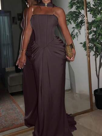 Doriss Delicate Plus-Size Halter Neck Tube Top Ruched Luxury Evening Dress For Women, White Party Event, Old Money Style, Court Style, Modest, Business Casual Woman, New Year, Solid Color, Valentine's Day Outfit, Wedding Season