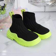 Zapatillas casuales ligeras y suaves de punto transpirable para niños