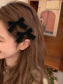 2pcs Bow Decor Velvet Mini Cute Alligator Hair Clip Valentine's Day Claw Clips Hair Claws Hair Barrettes - Black - View 4