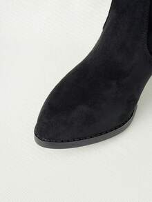 Clariva 女士加大码过膝长靴，绒面革材质，粗跟低跟，弹力修身设计，棕色，适合作为秋冬季圣诞礼物