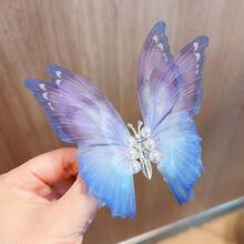 4 pièces Épingle à cheveux papillon mobile, diadème pour enfants. Peut être utilisé comme cadeau d'anniversaire, avec un cadre en métal et des ailes souples
