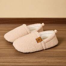 女士秋冬新款室内休闲拖鞋，个性化定制，保暖轻便，毛绒绒的平底鞋