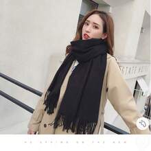 Sciarpa elegante da donna in colore unito, sciarpa in lana morbida e spessa con effetto cashmere reversibile, sciarpa classica in colore unito con nappe, adatta per abbigliamento casual e formale, versatile per uso quotidiano e occasioni speciali