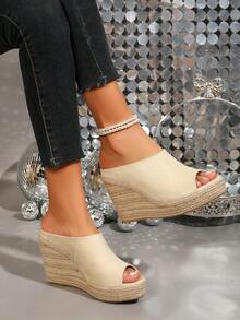 Pantuflas de mujer con cuña de cuerda de lino y punta abierta de peluche grande