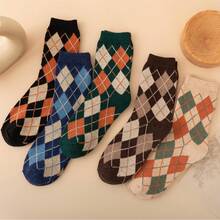 5 Paar Weihnachtssocken für den Winter – Geschenke für Frauen – warme, dicke, weiche Fleece-Komfortsocken mit mittlerer Schlauchform, Weihnachtsstrumpfgeschenke - D - Übersicht 1