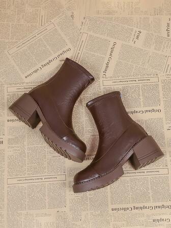 2025 New Women's Short Boots, Comfortable And Lightweight, Solid Color Leather Design, Suitable For Campus Students, Teachers, Office Commuting, Outdoor Wear, Autumn/Winter Black Boots, Brown Boots, Elegant Women's Ankle Boots,Burgundy Heels