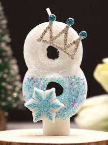 1 Stück 3D Schneeflocken Krone Geburtstagkerze - funkelndes Schneeflocken Design mit Kronen Akzenten, stabiler Kunststoffständer, perfekt für Feierlichkeiten & Tortendekoration, Geburtstagskerzendekoration, festliche Tischmitte, elegantes Kerzendesign, dekorativer Kerzenhalter