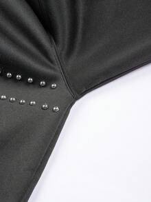 Streetwear Stil Hoodie Sweatshirt mit Nieten und Britischer Flagge, lässige College Jacke in Oversize - Schwarz - Übersicht 8