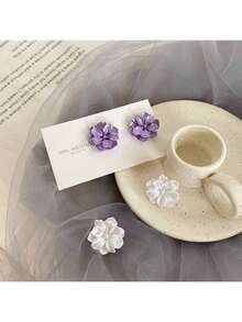 S925 Silver Needle White Flower Earrings 2024 New  Unique Niche Design Internet Celebrity Stud Earrings - 白色 - 查看 4
