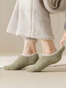 4 Pacotes de Meias de Inverno Quentes para Homens, Meias de Pelúcia de Coral Reforçadas, Antiderrapantes e Elásticas com Bolsos, Chinelos Internos de Cor Sólida Macios, Confortáveis e Duráveis, Quentes e Ajustados para Clima Frio, Meias Aconchegantes - Multicolorido - Visão 8