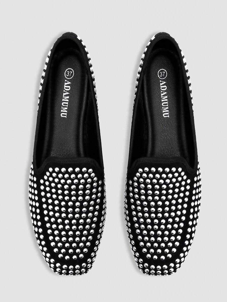 女士休闲一脚蹬乐福鞋，鞋面饰有3D箔片贴片，朋克金属风格，透气织物鞋面，PU内衬和鞋垫，柔软外底，轻便耐穿，方头设计，适合搭配裤装，春夏新款 - 黑色 - 查看 1