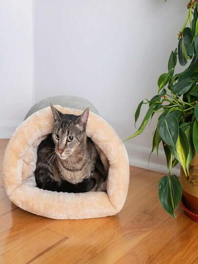 Vintage Style Semi-Enclosed Cat Sleeping Bag - Warm Washable Pet Bed, Suitable For Medium & Small Cats, Comfortable Gray & Beige Design With Plush Lining, Perfect For Autumn/Winter, Cat Bed, Cozy Pet Furniture, Plush Lining Design, Soft Texture, Cat Cave, Outdoor Cat Bed, Kitten Bed, Pet Bed