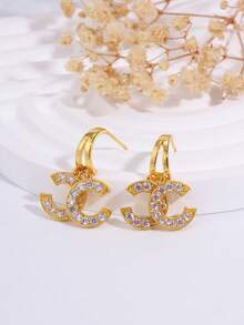 一对18K镀金可爱铜质耳环，镶嵌锆石，C形不对称设计，时尚奢华，日常佩戴佳品，适合通勤、派对、情人节、圣诞节等场合作为礼物。 - 金色 - 查看 5