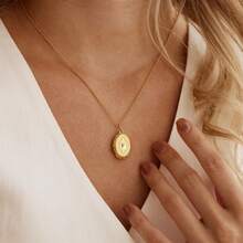 Custom Personalized Vintage Locket Necklace, Custom Picture Locket Necklace, Grandma Necklace, Christmas Gift, Best Friend Gift For Her, Anniversary - Gold - View 3