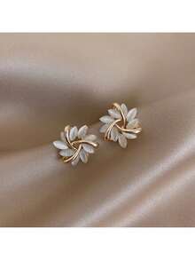 New S925 Silver Needle Cat's Eye Stone French Petal Earrings For Women Simple Elegant Niche High-End Sense Earrings - 花瓣 - 查看 3