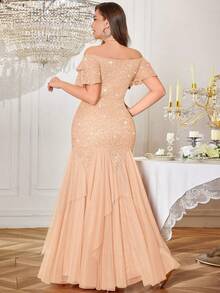 Plus Size Off-Shoulder Ruffle Sleeve Sequin Floral Lace Contrast Mesh Ruffle Hem Evening Long Dress, Wedding Guest Dress, Suitable For Birthday, Graduation Ceremony - Champagne - View 2