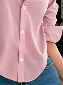 EARO 女士春夏缎面衬衫，翻领长袖纽扣弧形下摆修身衬衫，适合通勤、约会、工作、休闲穿着 - 藕粉色 - 查看 6