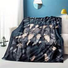 STRAY K DAY WAR Group Photo Blanket -280GSM Soft Flannel Four Seasons Universal Bed Cover, Designed By 6 Idol Members, K-Pop Fan Gift, Suitable For Home, Dormitory, And Office Use - Machine Washable Comfortable Blanket - 混合色 - 查看 4