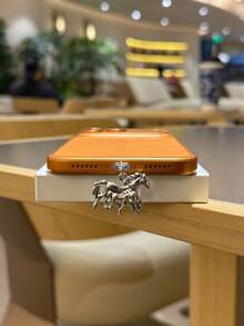 1pc Alloy Horse Pendant/Charging Port Dust Plug/Decorative Charm, Compatible With IPhone/Type-C - Multicolor - View 3