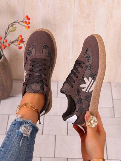 Color Block Sneakers - Color Block Casual Sneakers - Lace-Up, Lightweight, Soft Sole - Walking, Skating, Daily Wear - Women's - Comfortable, Fashionable, Versatile - Step Into Style And Comfort