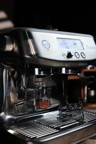 Vaso dosificador de 54 mm para portafiltros Breville de 54 mm (versión actualizada) - Verde militar - Ver 2