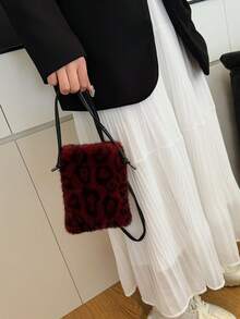 新款时尚毛绒手机包单肩包收纳包休闲百搭斜挎包独特设计可爱少女风毛绒长包秋冬款