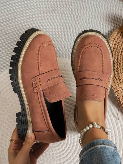 أحذية نسائية سهلة الارتداء، موضة جديدة للربيع/الخريف، طراز بريطاني متعدد الاستخدامات، برقبة مستديرة، وبنعل سميك، مريحة للخارج، كعب سميك، أحذية كاجوال، لون بني