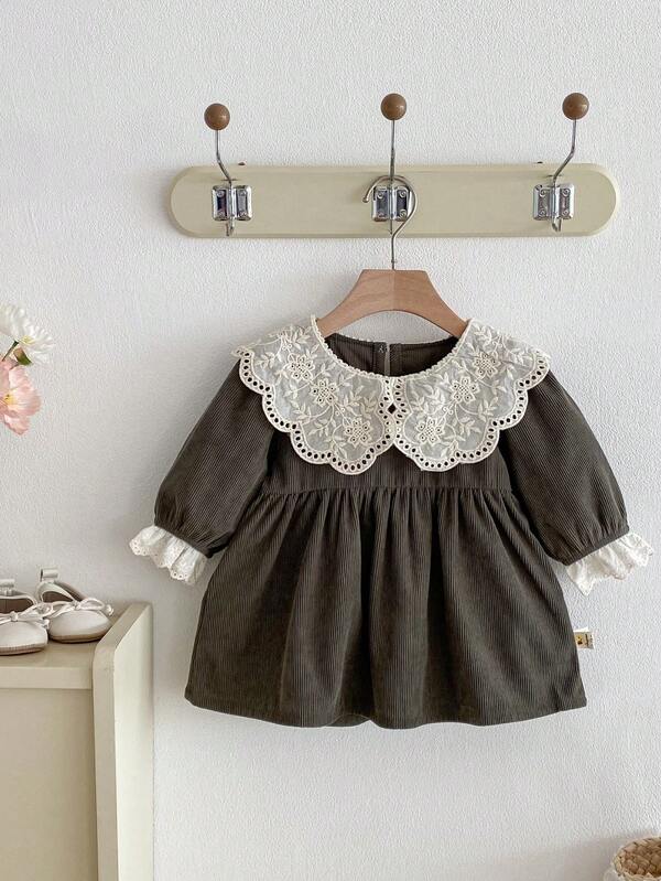 فستان كنزة مضلع بألوان متباينة، خريفي