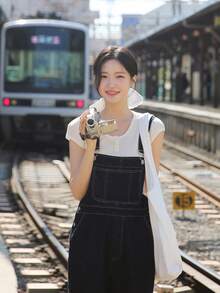 Women's Loose Fit Straight Leg Denim Bib Overalls - Black - View 2