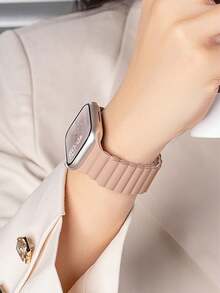 1条男女通用硅胶磁吸表带，兼容 42mm、38mm、40mm、41mm、44mm、45mm、46mm、49mm，时尚智能手表替换表带，适用于Ultra2、Ultra SE2、SE 11、10、9、8、7、6、5、4、3、2、1系列，可作为学生返校礼物