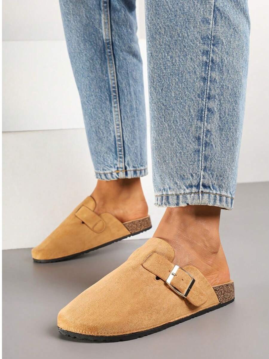 SERGIO TODZI 女士圆头闭趾穆勒鞋配搭扣平底鞋