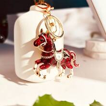 Red Stallion Keychain – Sparkling Rhinestone Car Key Ring, Stylish Handbag Decoration, Unique Valentine's Day Gift, Horse Keychain For Women - 1個紅色馬鑰匙扣 - 查看 4