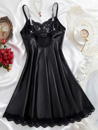 Nya sexiga underkläder för kvinnor med "LOVE"-motiv, elastiska axelband, bröstkorsdesign, spetskjol, löst och bekvämt, rygglöst nattlinne