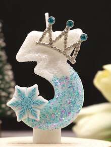 1 Stück 3D Schneeflocken Krone Geburtstagkerze - funkelndes Schneeflocken Design mit Kronen Akzenten, stabiler Kunststoffständer, perfekt für Feierlichkeiten & Tortendekoration, Geburtstagskerzendekoration, festliche Tischmitte, elegantes Kerzendesign, dekorativer Kerzenhalter