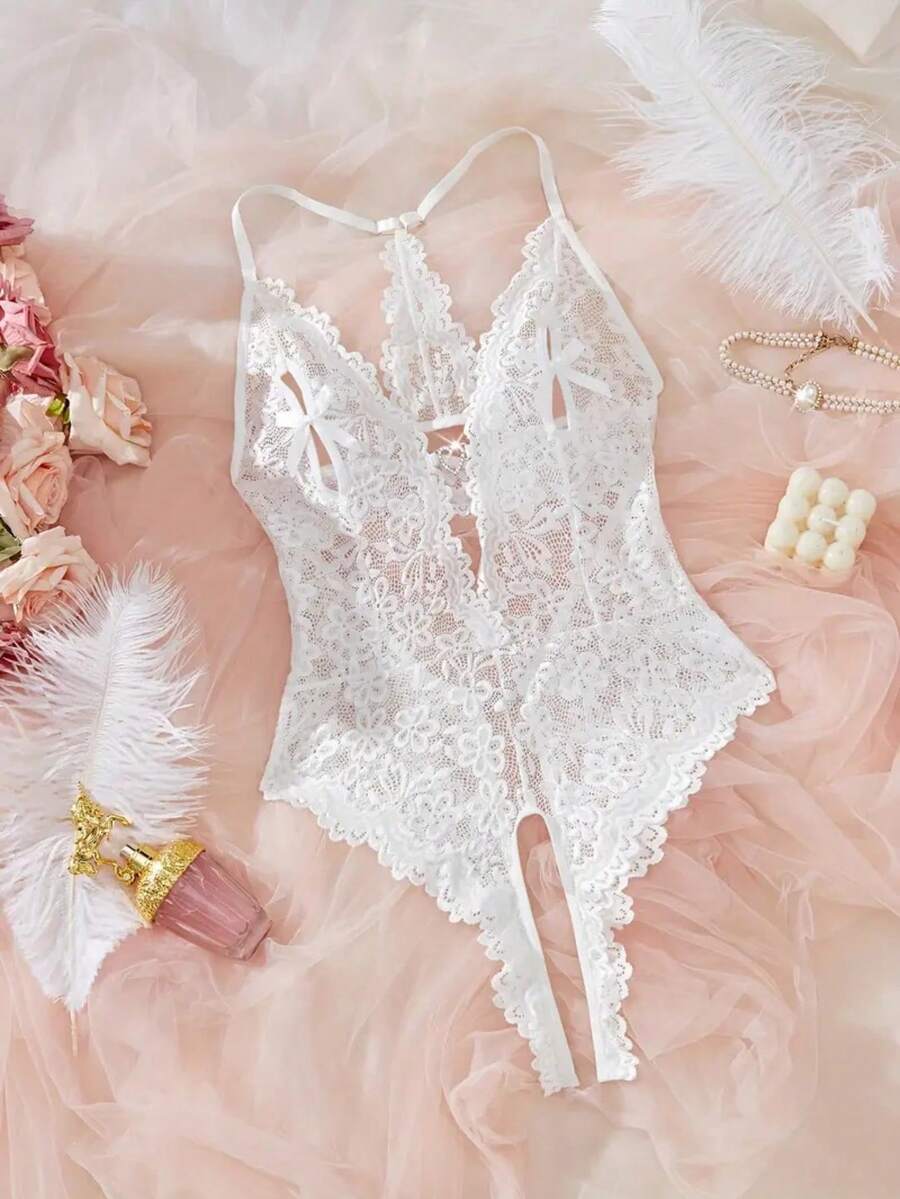 2-Piece Bori Body Set In Luxury Lace With Sensual Cutouts And A Luxury Heart Pendant. - 白色(1件) - 查看 1