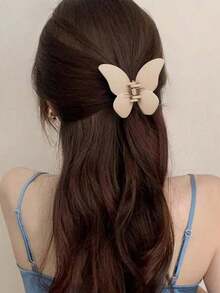 4pcs Beach Hair Claw Lightweight Plastic Butterfly Hair Clips In Black/White/Brown,Fashionable Multifunctional Cute Minimalist Design Hair - Multicolor - View 2