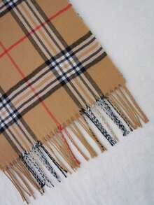 秋冬时尚条纹华夫格印花保暖围巾，女士休闲柔软流苏边围脖，披肩外套 - 卡其色 - 查看 4