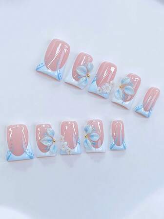 10pcs Y2K Style Blue Petals Short Duck Nails, Small White Flowers Embellished Pure Handmade French Press On Nails, Soft And Nude Pink Ground Color, With Light Blue Petals, Gold Beads Embellished False Nails, Fresh And Sweet, Essential Nails In Summer And Autumn, Suitable For Daily Use, Parties, Parties, Is The Best Gift For Women And Girls