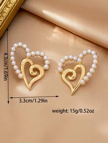 1 Pair Minimalist Fashionable Chic Versatile Exaggerated Hollow Heart Stud Earrings - Yellow Gold - View 5