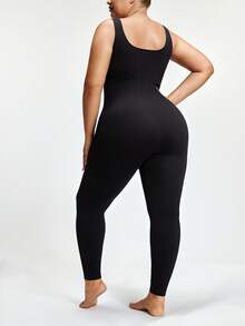 Plus Size Women Seamless Sleeveless Long Jumpsuit, Heart Neck Design, Tummy Control Lift Butt Waist Shaper, Breathable Fabric Suitable For Sports, Yoga & Casual Wear