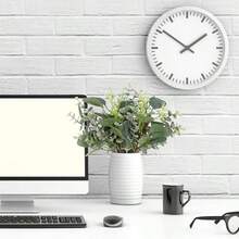 20/10支人造桉树叶茎，带白色花朵和绿色叶子，逼真的塑料绿植，适用于DIY花束、婚礼装饰和家居花园装饰，人造户外花卉 - 彩色 - 查看 6