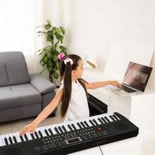GEP-203 61 Key Keyboard With Piano Stand, Piano Bench, Built In Speakers, Headphone, Microphone, Music Rest, LED Screen, 3 Teaching Modes For Beginners - 黑色 - 查看 8