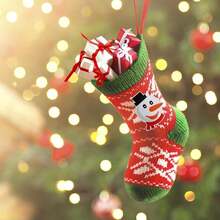 32 Pcs Christmas Iron On Patches, Letter Embroidery Cloth Applique Sew-On Patches For Christmas Clothing DIY Craft Decoration, Festival Ornaments{Inchcolor_nameinch:Inch32Pcsinch} - 32件 - 查看 4
