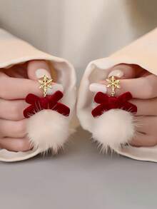1 对蓬松雪花设计耳环，适合送给朋友和爱人的优雅圣诞礼物，秋冬季