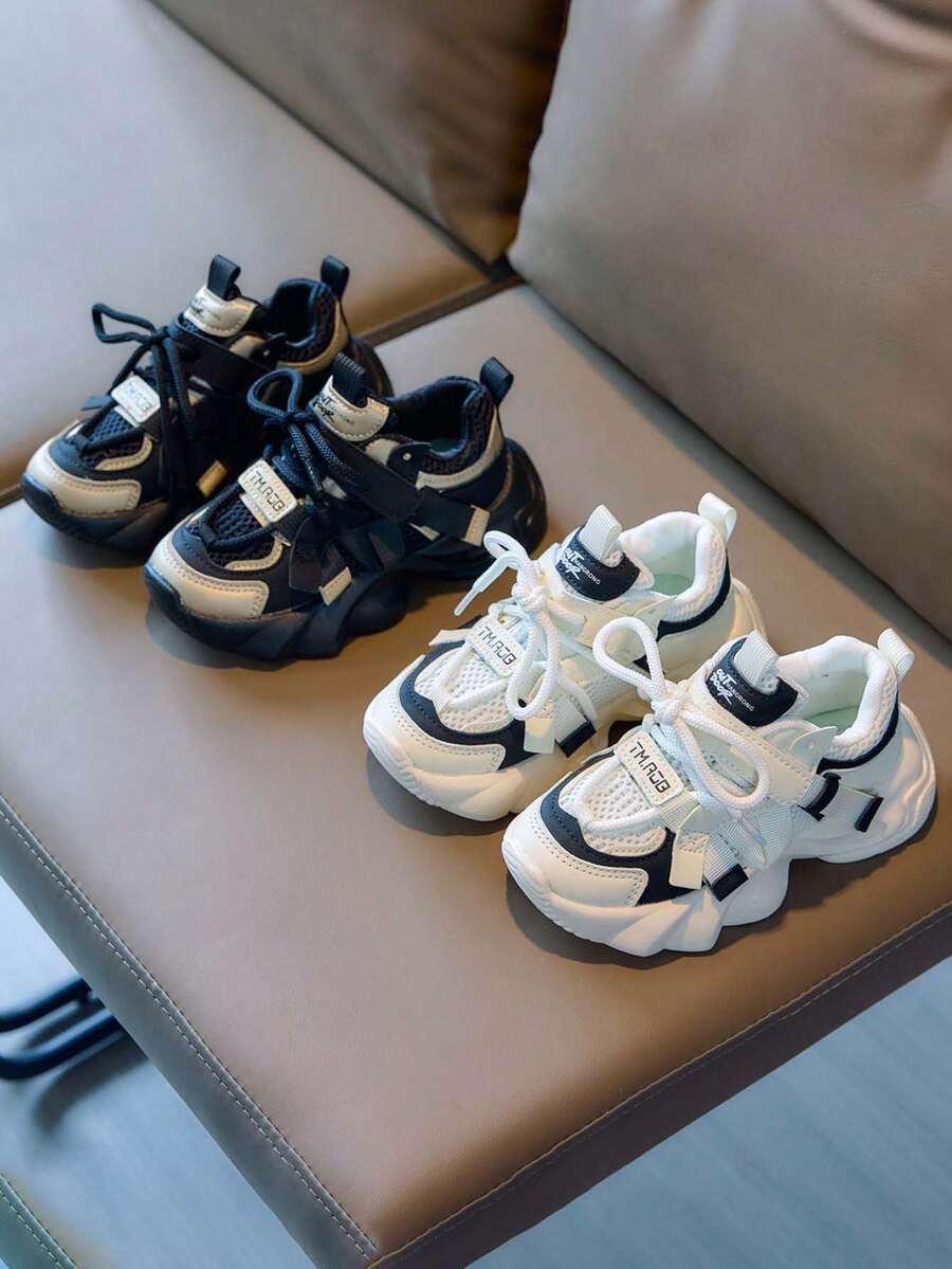 1 双幼儿女孩/男孩软底防滑透气休闲运动鞋，轻便徒步运动鞋，适合所有季节 - 黑色 - 查看 1