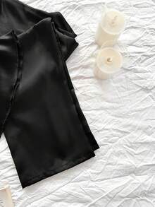 Bộ đồ ngủ 2 món cho nữ, áo hai dây và quần satin trơn màu nhẹ như lụa, đồ ngủ rộng rãi thanh lịch gợi cảm, thích hợp mặc ở nhà, mùa thu/đông - màu đen - Xem 5