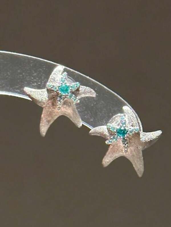 1 pieza Pendientes de tuerca de estrella de mar de plata cepillada con circonita cúbica de lujo vintage, pendientes versátiles y de alta gama adecuados para el uso diario de las mujeres